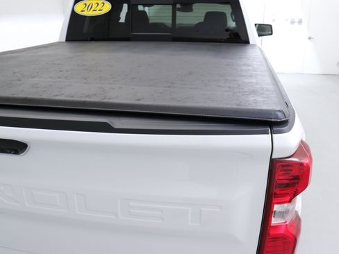 Used 2022 Chevrolet Silverado 1500 LT w/ All Star Edition Plus image 9