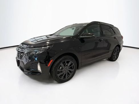 Used 2023 Chevrolet Equinox RS w/ RS Leather Package AWD/4WD image 3