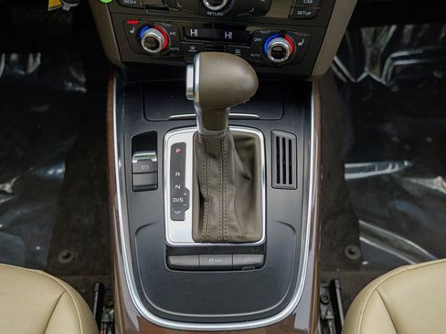 Used 2016 Audi Q5 2.0T Premium image 46