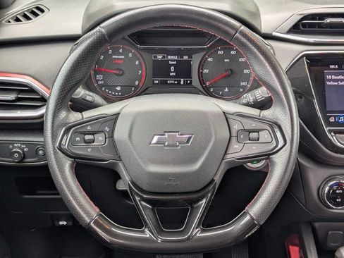 Used 2021 Chevrolet TrailBlazer RS w/ Convenience Package FWD image 20