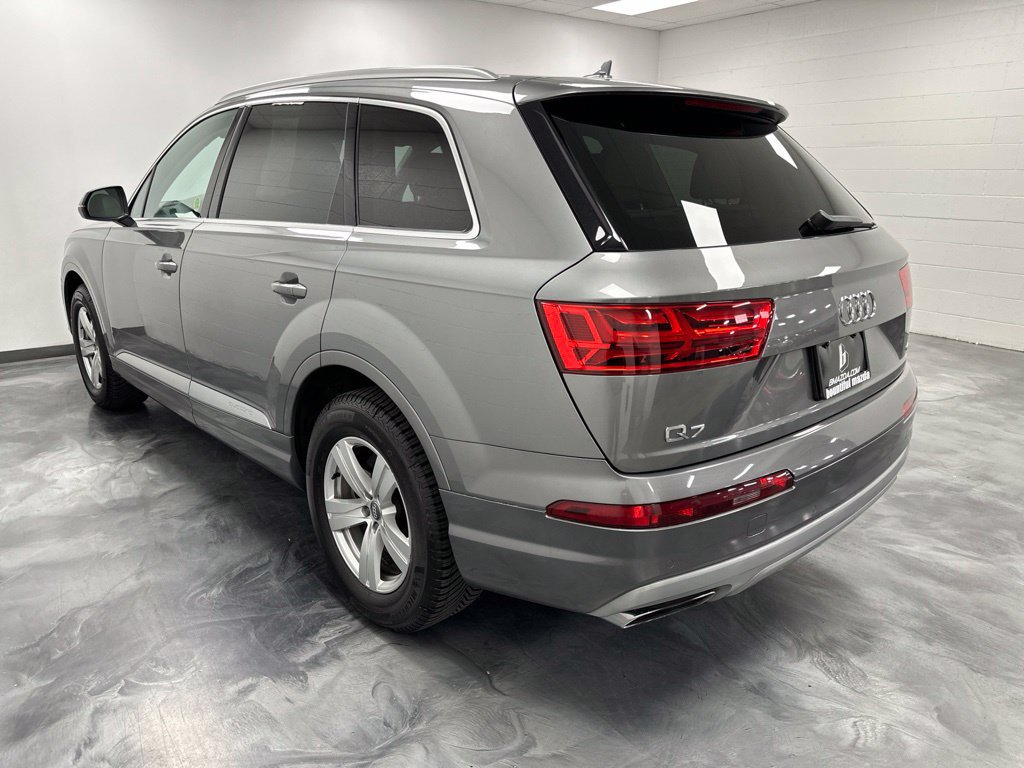 Used 2018 Audi Q7 2.0T Premium Plus w/ Premium Plus Package AWD/4WD image 10