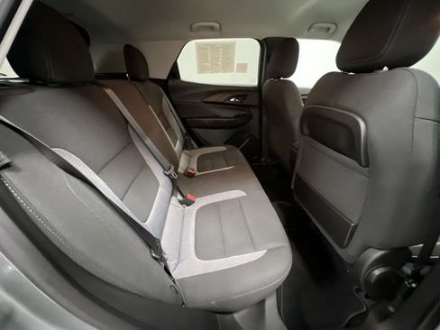 Certified 2024 Chevrolet TrailBlazer LT w/ LT Cold Weather Package AWD/4WD image 25