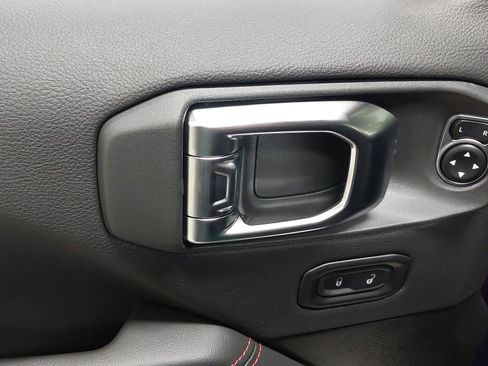 New 2026 Jeep Wrangler Unlimited Rubicon image 25