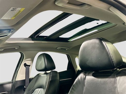 Used 2021 Hyundai Sonata Limited image 21