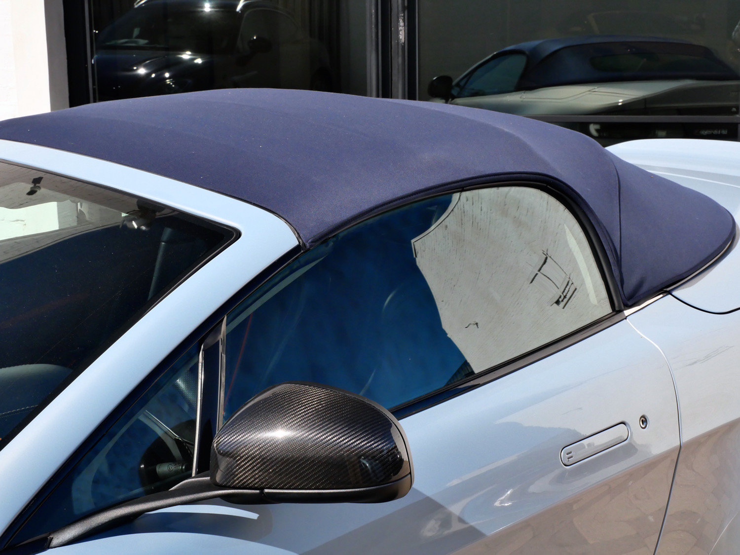 Used 2015 Aston Martin V12 Vantage S RWD image 30