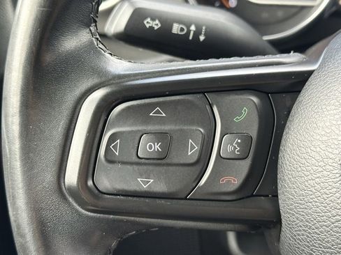 Used 2022 Jeep Wrangler Sport S image 18