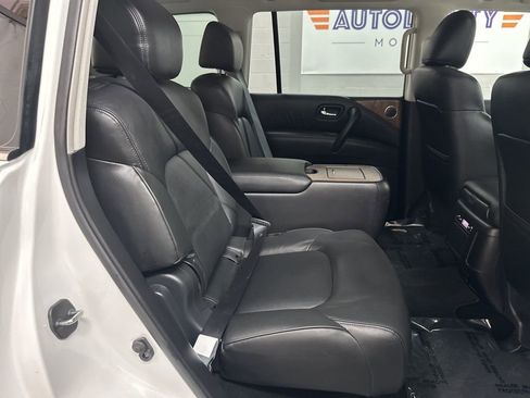 Used 2022 Nissan Armada SL w/ Captain's Chairs Package image 32