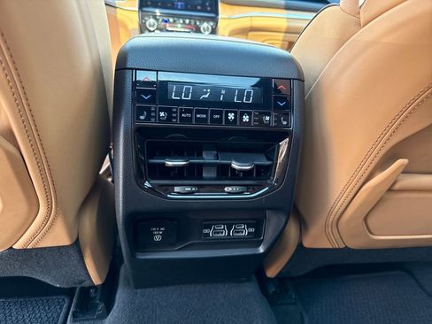 Used 2022 Jeep Grand Cherokee Summit image 33