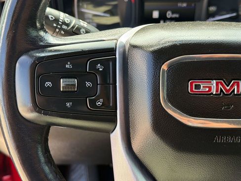 Used 2021 GMC Sierra 1500 SLT w/ SLT Convenience Package AWD/4WD image 17