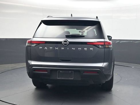 Used 2025 Nissan Pathfinder SV FWD image 5