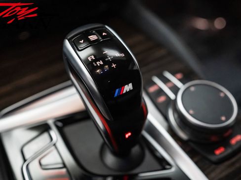 Used 2022 BMW M5 w/ Executive Package image 48