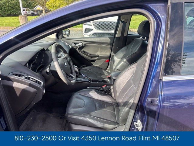 Used 2017 Ford Focus Titanium FWD image 10