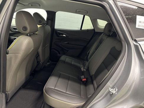 New 2026 Chevrolet Trax ACTIV w/ Driver Confidence Package image 11
