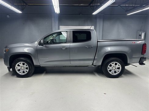 Used 2018 Chevrolet Colorado LT w/ LT Convenience Package AWD/4WD image 5