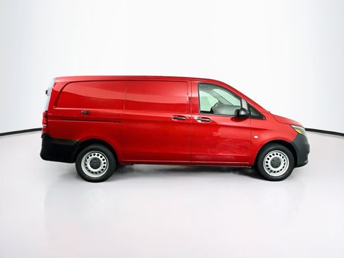 Used 2020 Mercedes-Benz Metris image 10