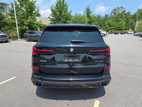 New 2026 BMW X5 xDrive40i w/ M Sport Package AWD/4WD image 4