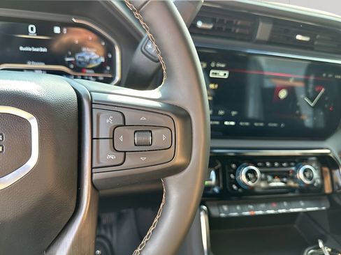 Used 2024 GMC Sierra 2500 AT4 w/ AT4 Premium Plus Package image 31