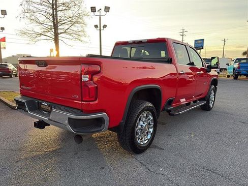 Used 2024 Chevrolet Silverado 2500 LTZ w/ LTZ Premium Package image 7