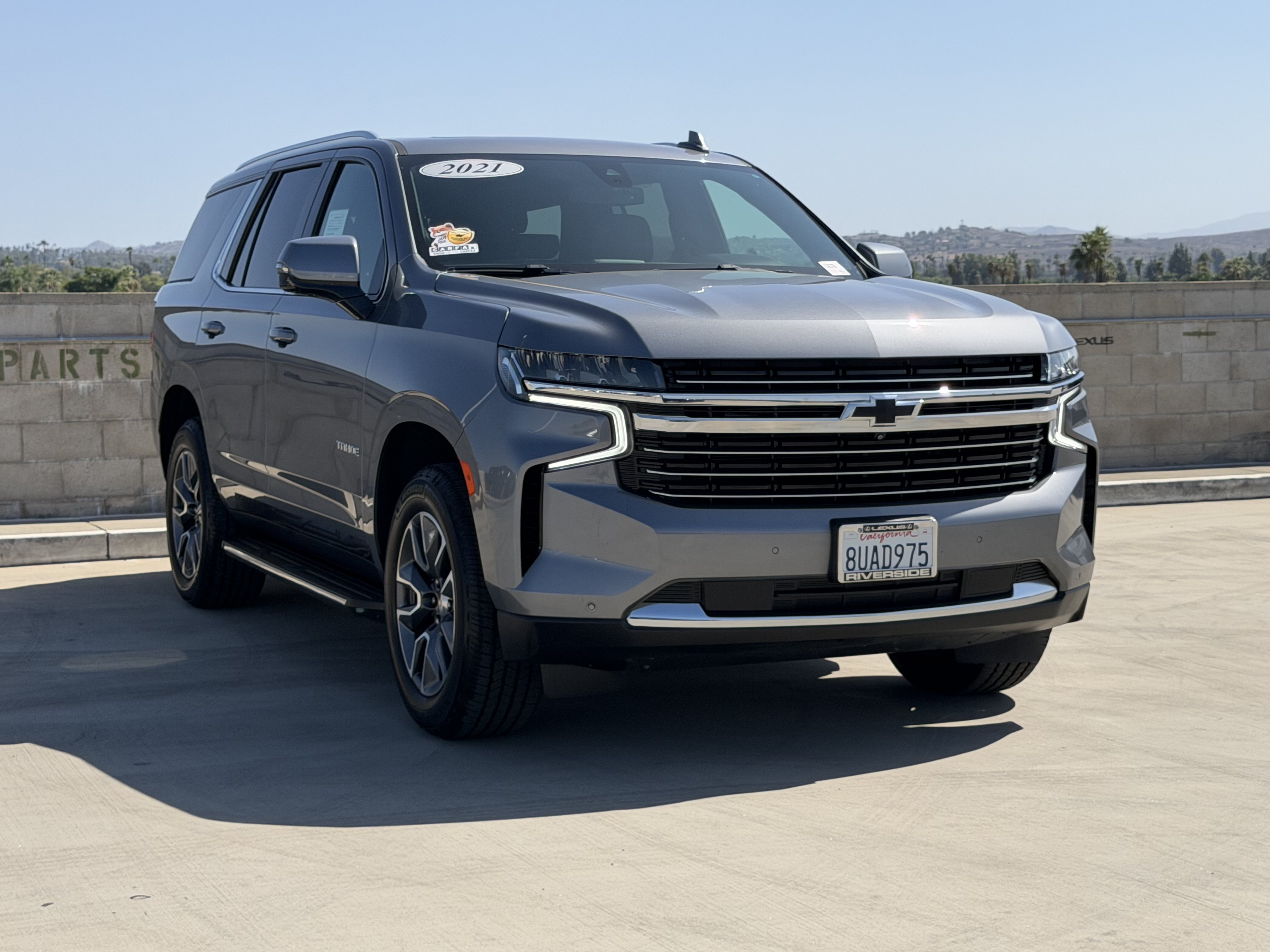 Used 2021 Chevrolet Tahoe LT w/ LT Signature Package RWD image 2