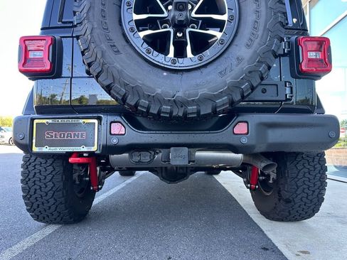 Used 2026 Jeep Wrangler Unlimited Rubicon AWD/4WD image 30