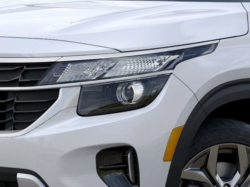 New 2026 Kia Seltos LX image 12
