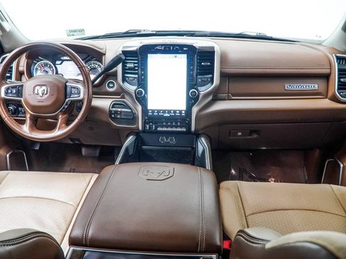 Used 2023 RAM 2500 Laramie AWD/4WD image 5