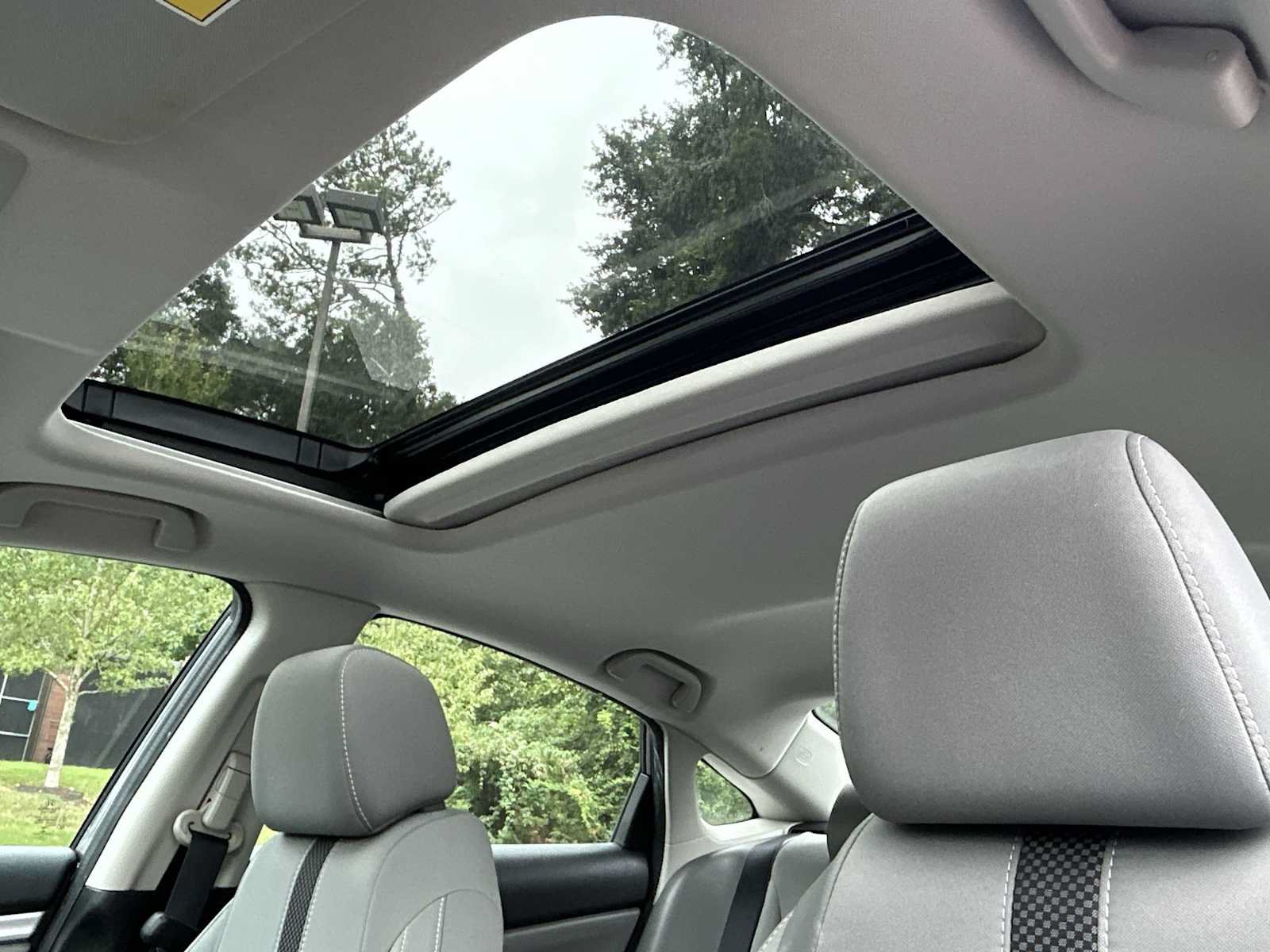 Used 2019 Honda Civic EX image 11
