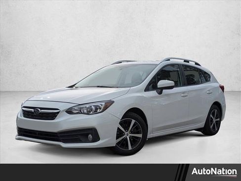 Used 2022 Subaru Impreza 2.0i Premium AWD/4WD image 1