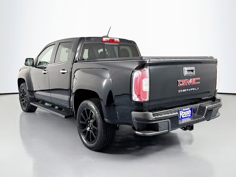 Used 2022 GMC Canyon Denali w/ Denali Black Edition Package image 7