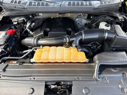 Used 2017 Ford F150 Limited AWD/4WD image 21