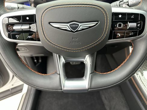 Certified 2026 Genesis GV70 3.5T Sport Prestige AWD/4WD image 14