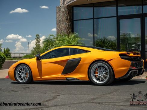Used 2012 McLaren MP4-12C Coupe RWD image 5