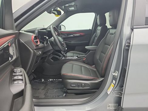 Used 2024 Chevrolet TrailBlazer RS w/ Convenience Package AWD/4WD image 10