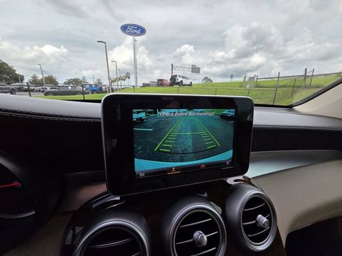 Used 2016 Mercedes-Benz GLC 300 4MATIC image 18