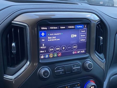 Used 2023 Chevrolet Silverado 3500 High Country w/ Z71 Off-Road Package image 32