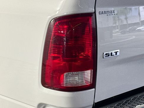 Used 2016 RAM 2500 SLT image 35