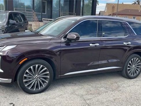 Used 2023 Hyundai Palisade Calligraphy image 28