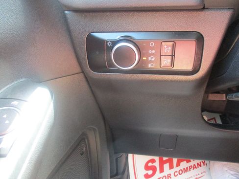 Used 2025 Ford Escape Active FWD image 14