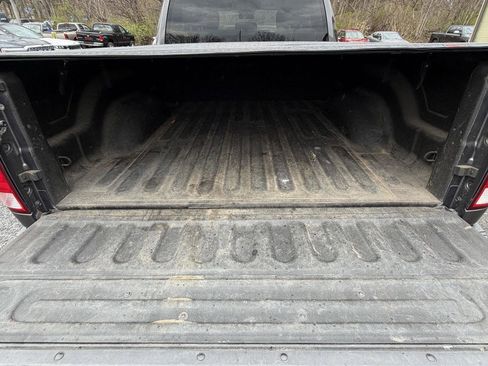 Used 2018 RAM 1500 Express w/ Express Value Package image 10