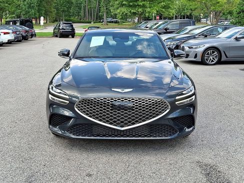 Used 2023 Genesis G70 3.3T image 2