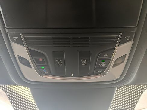 Used 2022 Acura MDX Type S image 36