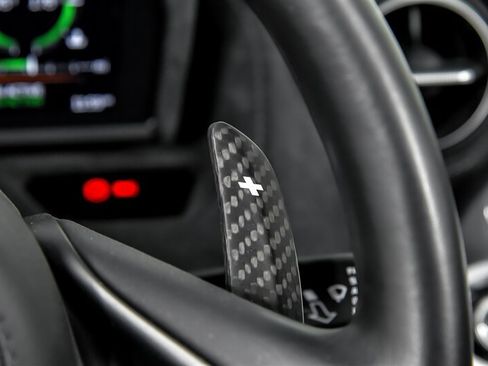 Used 2020 McLaren 720S Spider RWD image 25