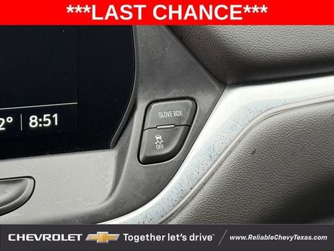 Used 2025 Chevrolet Blazer LT AWD/4WD image 26