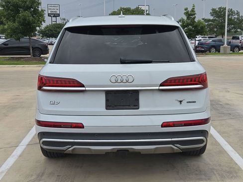 Used 2020 Audi Q7 3.0T Premium Plus w/ Premium Plus Package AWD/4WD image 4