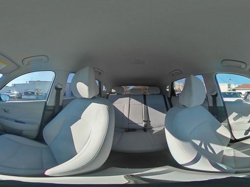 Used 2025 Hyundai Kona SEL image 42