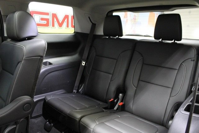 Used 2023 GMC Acadia SLT w/ Elevation Edition AWD/4WD image 16
