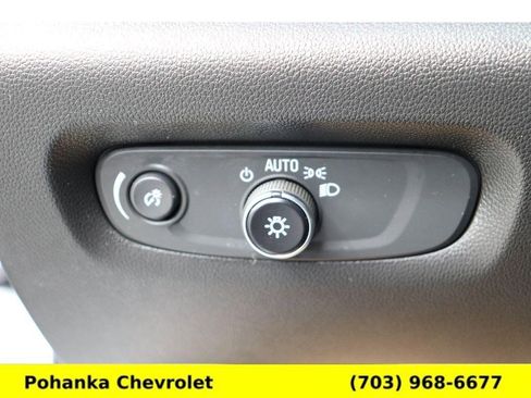 Certified 2023 Chevrolet Traverse LT AWD/4WD image 16