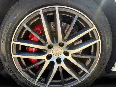 Used 2019 Maserati Ghibli S Q4 image 34