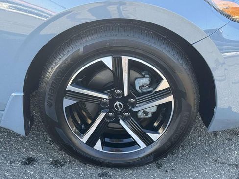 Used 2025 Nissan Sentra SV w/ All-Weather Package image 9