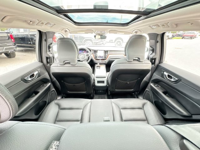 Used 2024 Volvo XC60 B5 Plus w/ Protection Package Premier AWD/4WD image 21